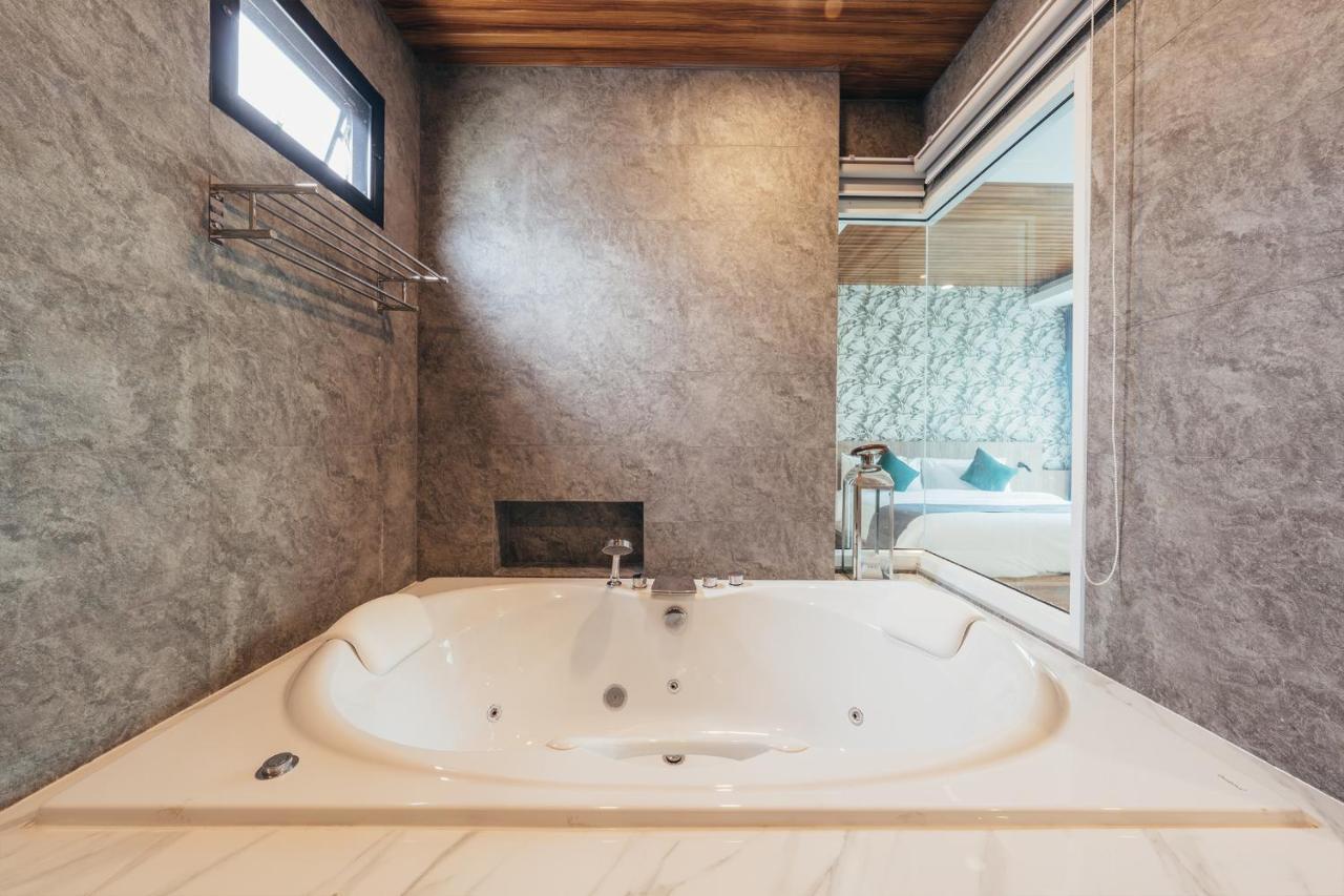 Poonsiri Varich Pool Villa Aonang Ao Nang Ngoại thất bức ảnh